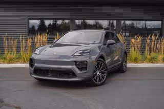 2025 Porsche Macan