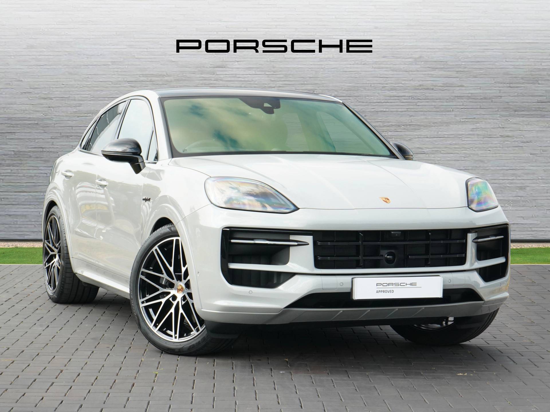 Cayenne E-Hybrid Coupé, photo 1 of 44