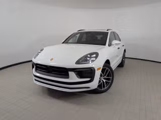 2026 Porsche Macan S's photo