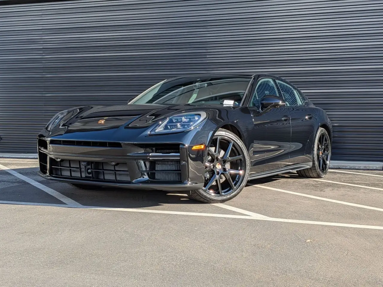 2026 Porsche Panamera Base - Photo 8