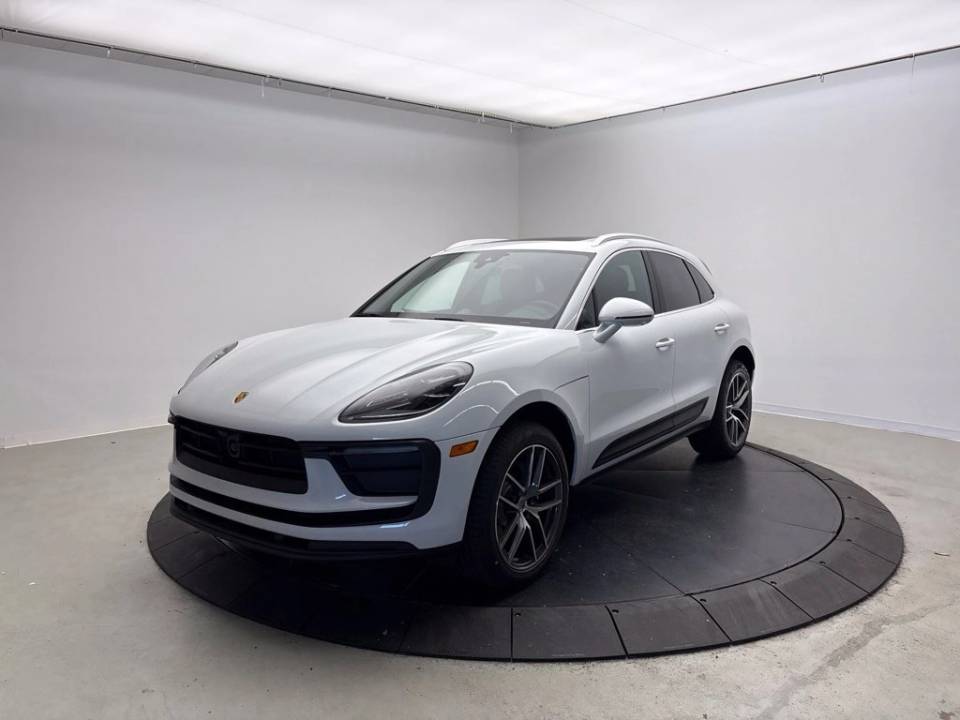 2026 Porsche Macan