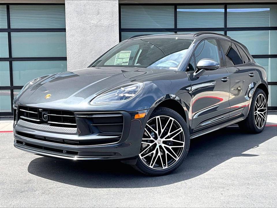 2026 Porsche Macan