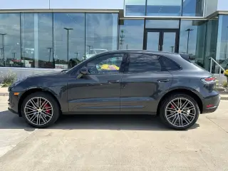 2026 Porsche Macan S - Photo 13