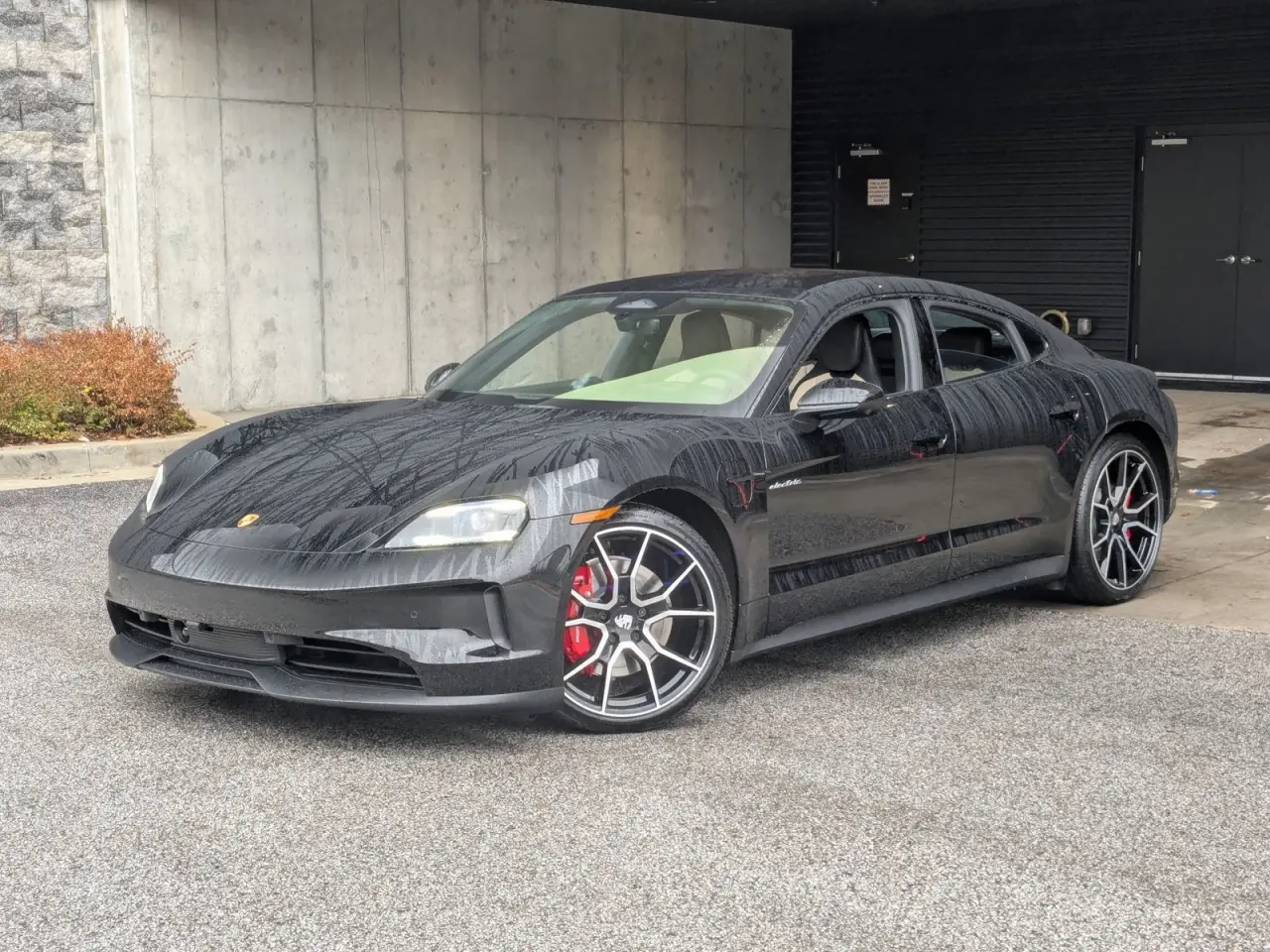 2026 Porsche Taycan S - Photo 8