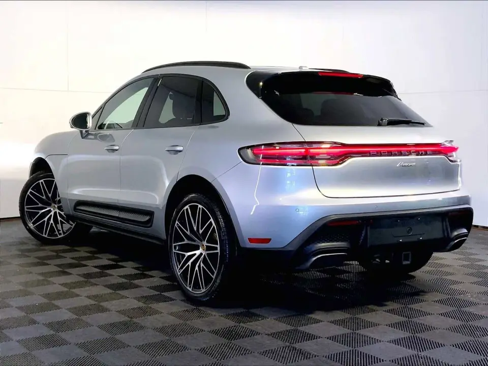 2026 Porsche Macan Base - Photo 23