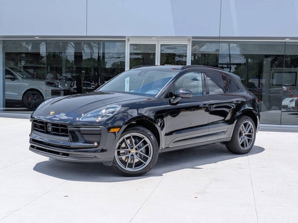 2026 Porsche Macan
