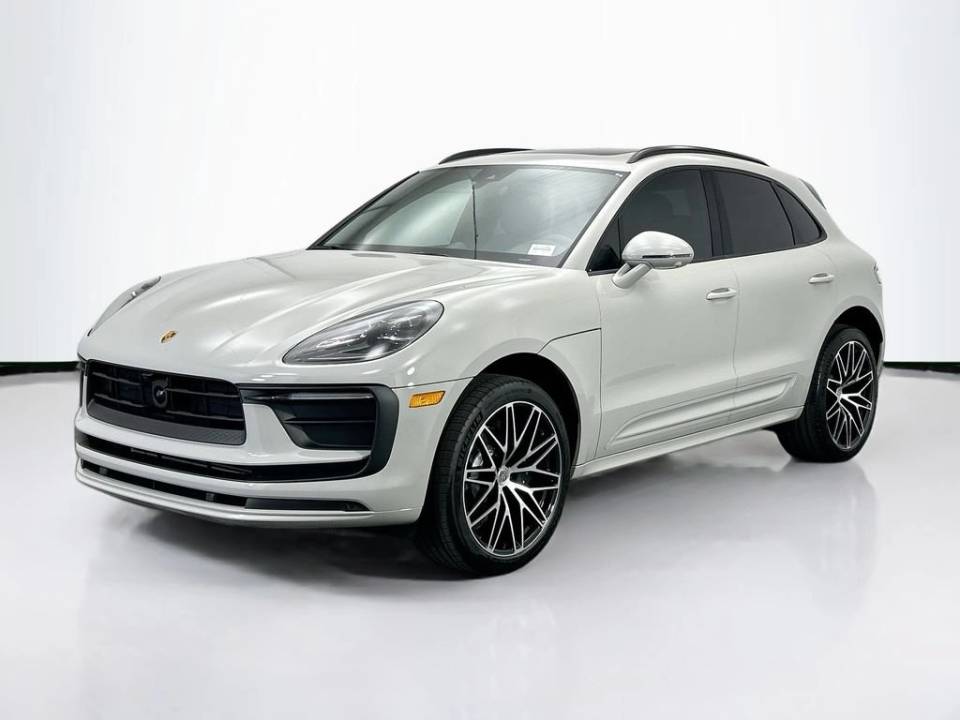2026 Porsche Macan