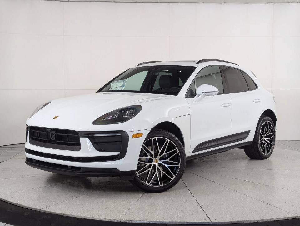 2026 Porsche Macan