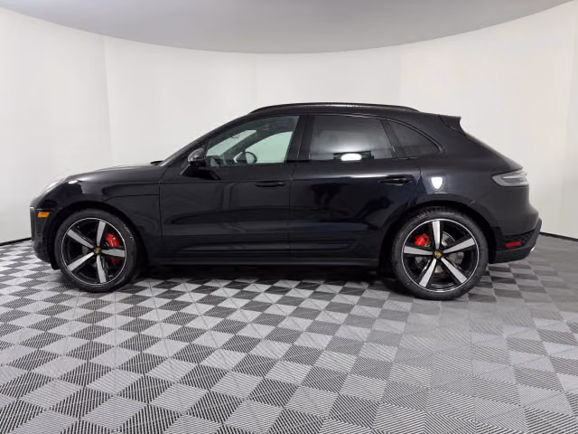 2026 Porsche Macan S - Photo 10