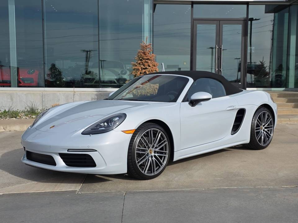 2025 Porsche 718 Base