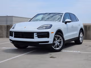 2026 Porsche Cayenne -'s photo