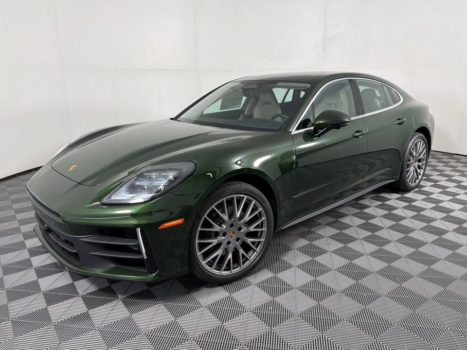 2026 Porsche Panamera