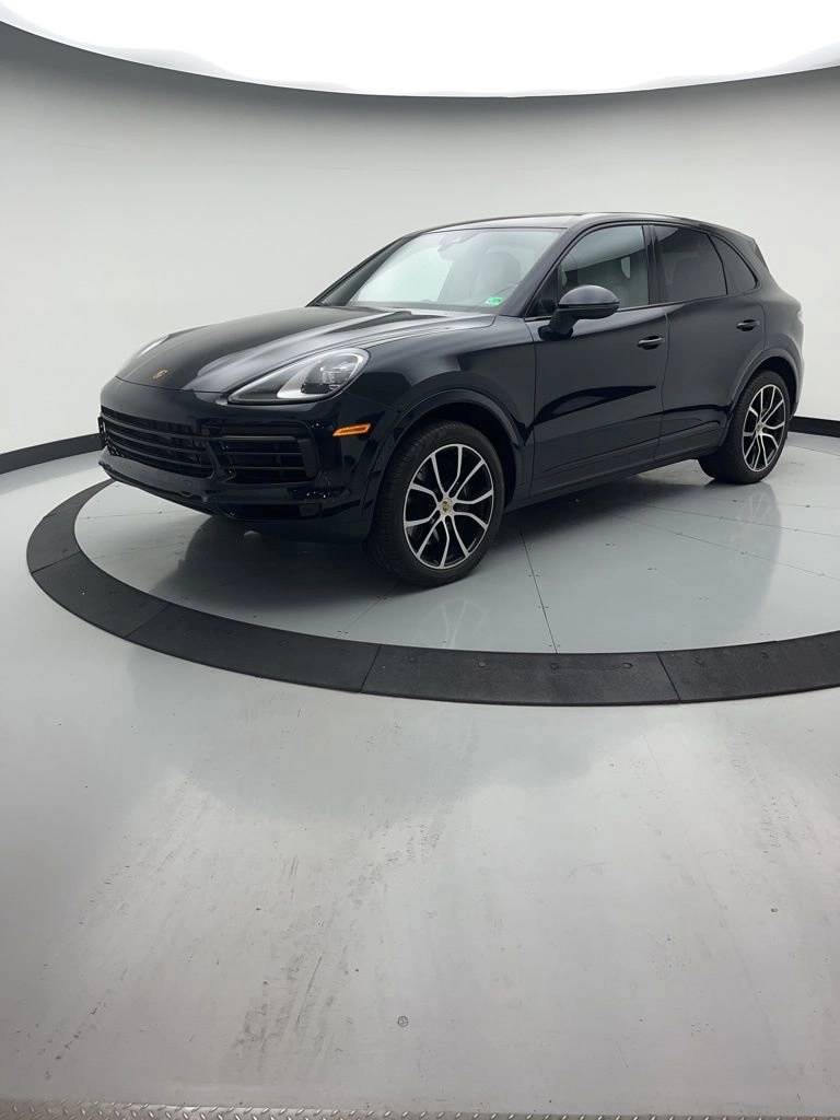 2023 Porsche Cayenne Base