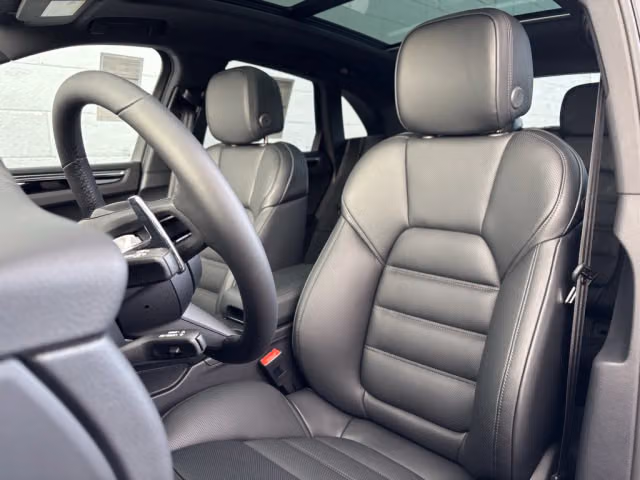 2026 Porsche Macan Base - Photo 34