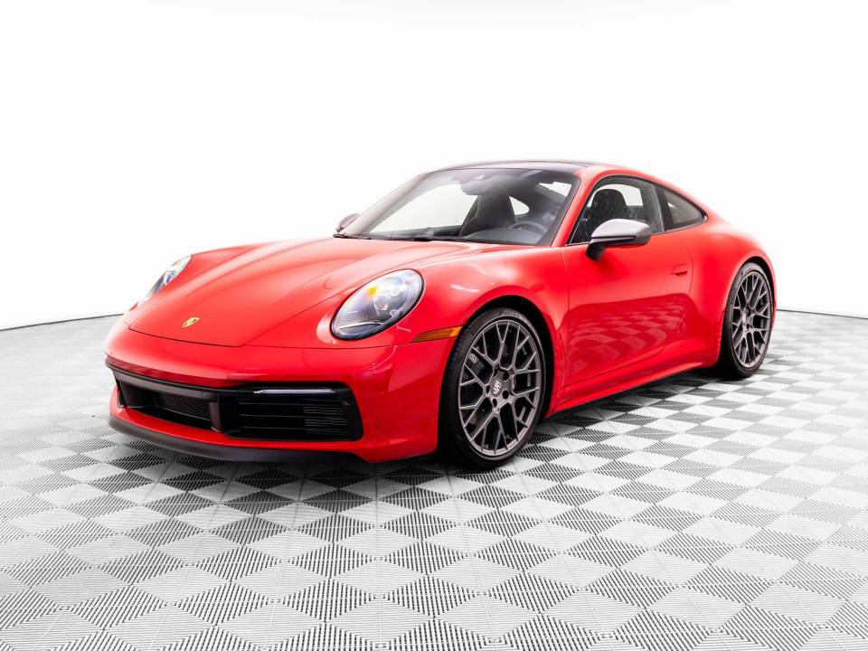 2024 Porsche 911 T