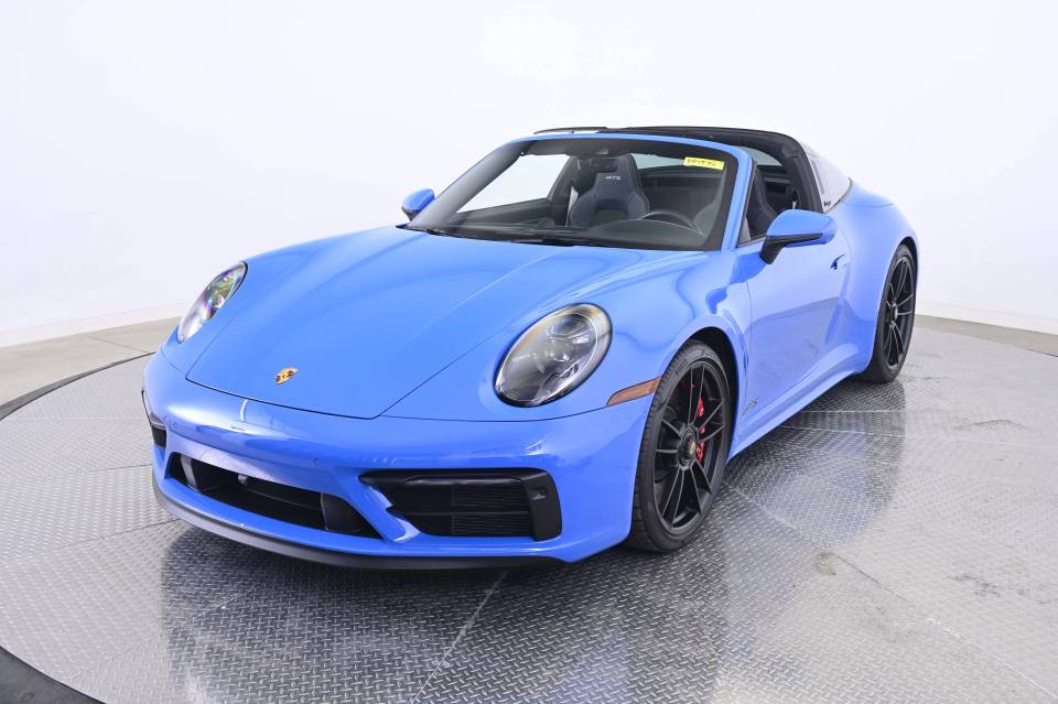 2022 Porsche 911 GTS