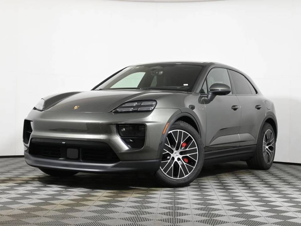 2025 Porsche Macan S