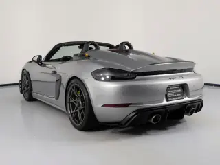 2025 Porsche 718 Spyder RS - Photo 21