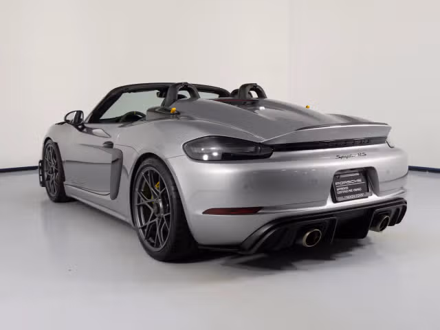 2025 Porsche 718 Spyder RS - Photo 18