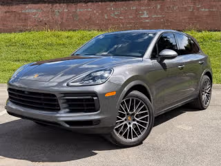2021 Porsche Cayenne -'s photo