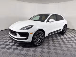2026 Porsche Macan's photo