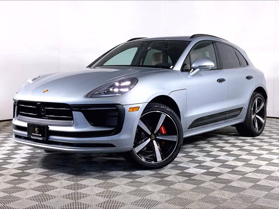2026 Porsche Macan S - Photo 3