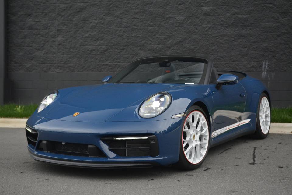 2023 Porsche 911 GTS