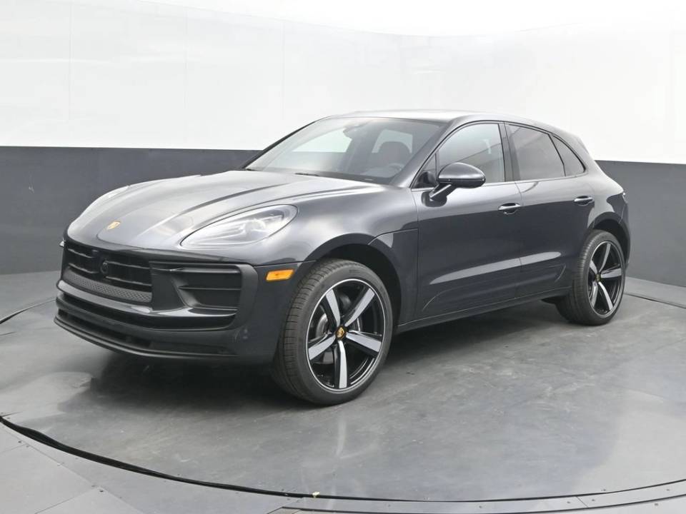 2026 Porsche Macan T