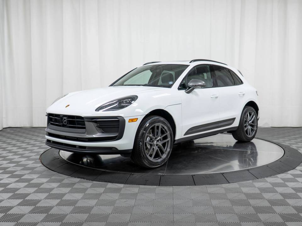 2026 Porsche Macan T