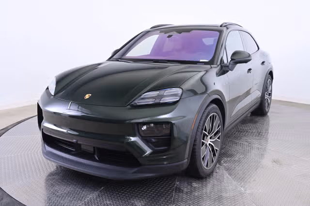 Used 2025 Porsche Macan Base with VIN WP1AA2XA7SL003776 for sale in Beachwood, OH