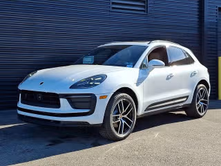 2026 Porsche Macan's photo