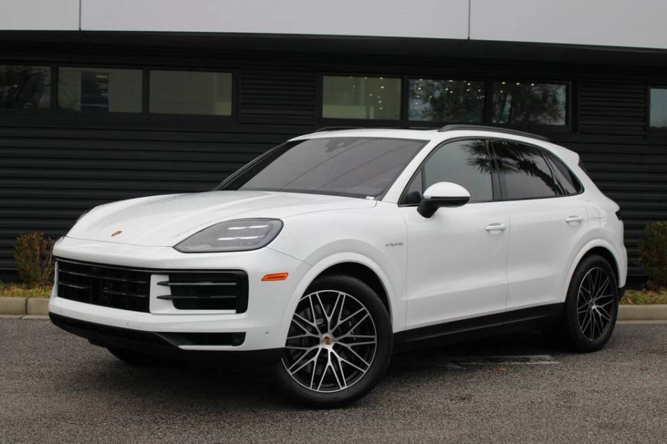 2026 Porsche Cayenne E-Hybrid