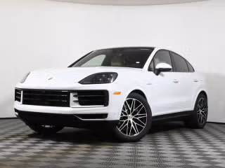 2026 Porsche Cayenne E-Hybrid's photo