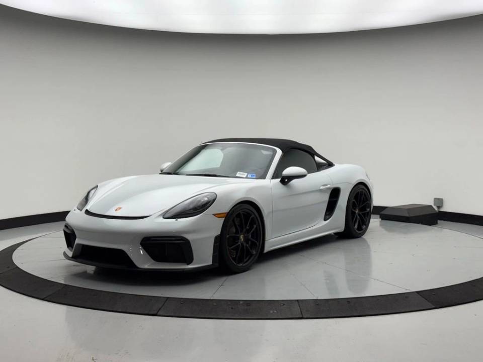 2023 Porsche 718 Spyder