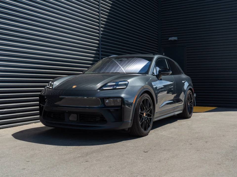 2026 Porsche Macan