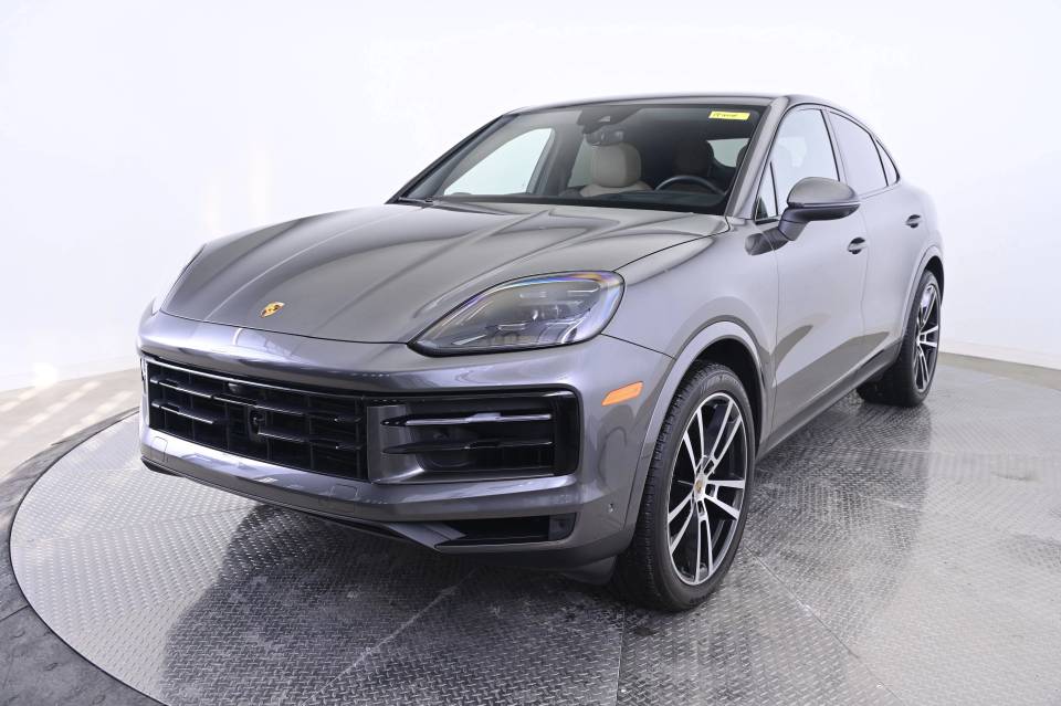 2024 Porsche Cayenne Coup Base