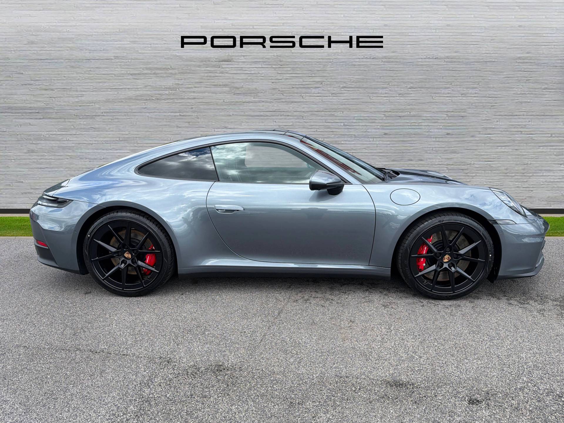 911 Carrera S, photo 2 of 49