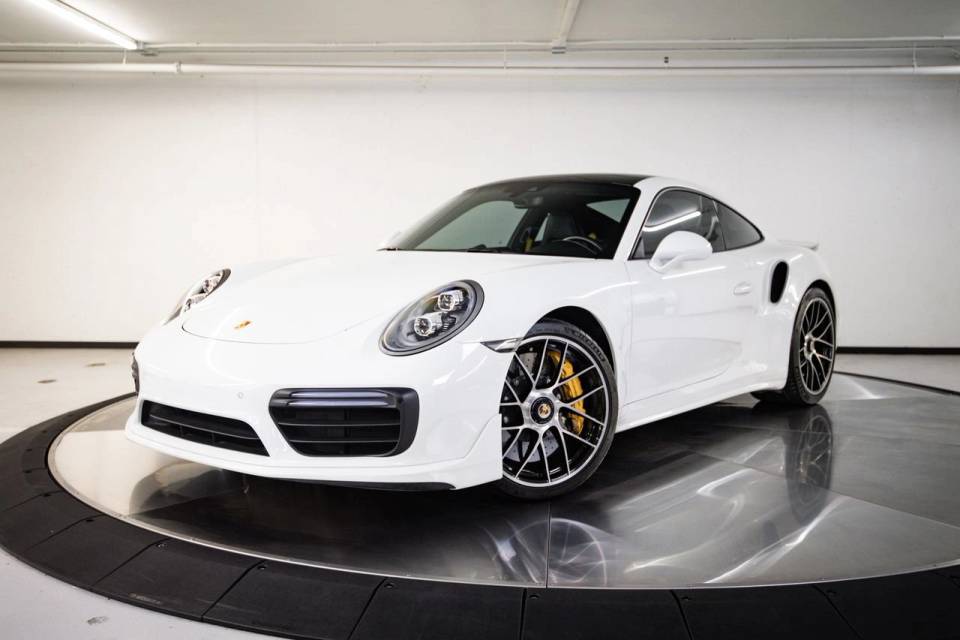 2019 Porsche 911 Turbo S