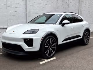 2025 Porsche Macan