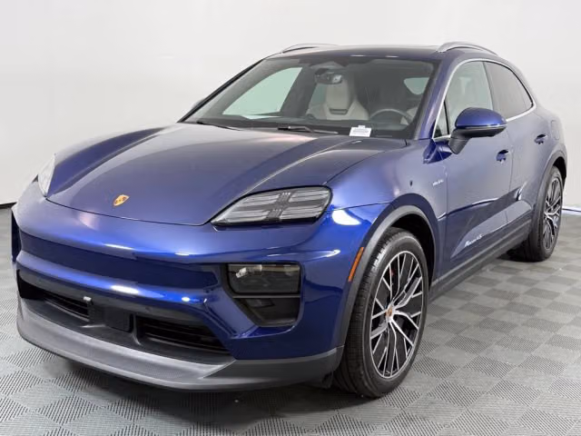 Used 2025 Porsche Macan S with VIN WP1AB2XA2SL153081 for sale in Marietta, GA