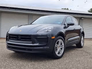 2025 Porsche Macan