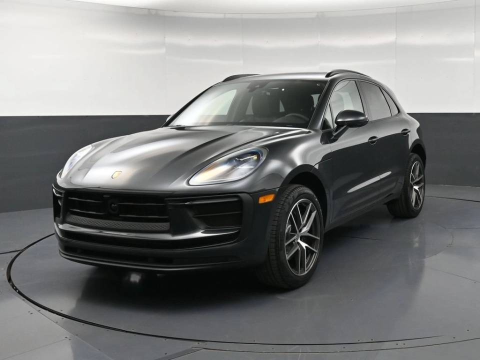 2026 Porsche Macan
