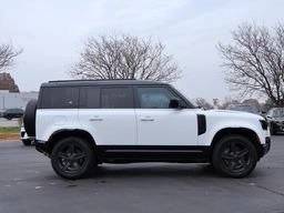 2024 Land Rover Defender