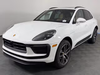2026 Porsche Macan -'s photo