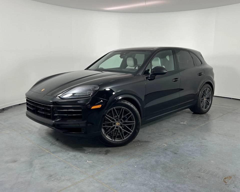 2024 Porsche Cayenne S