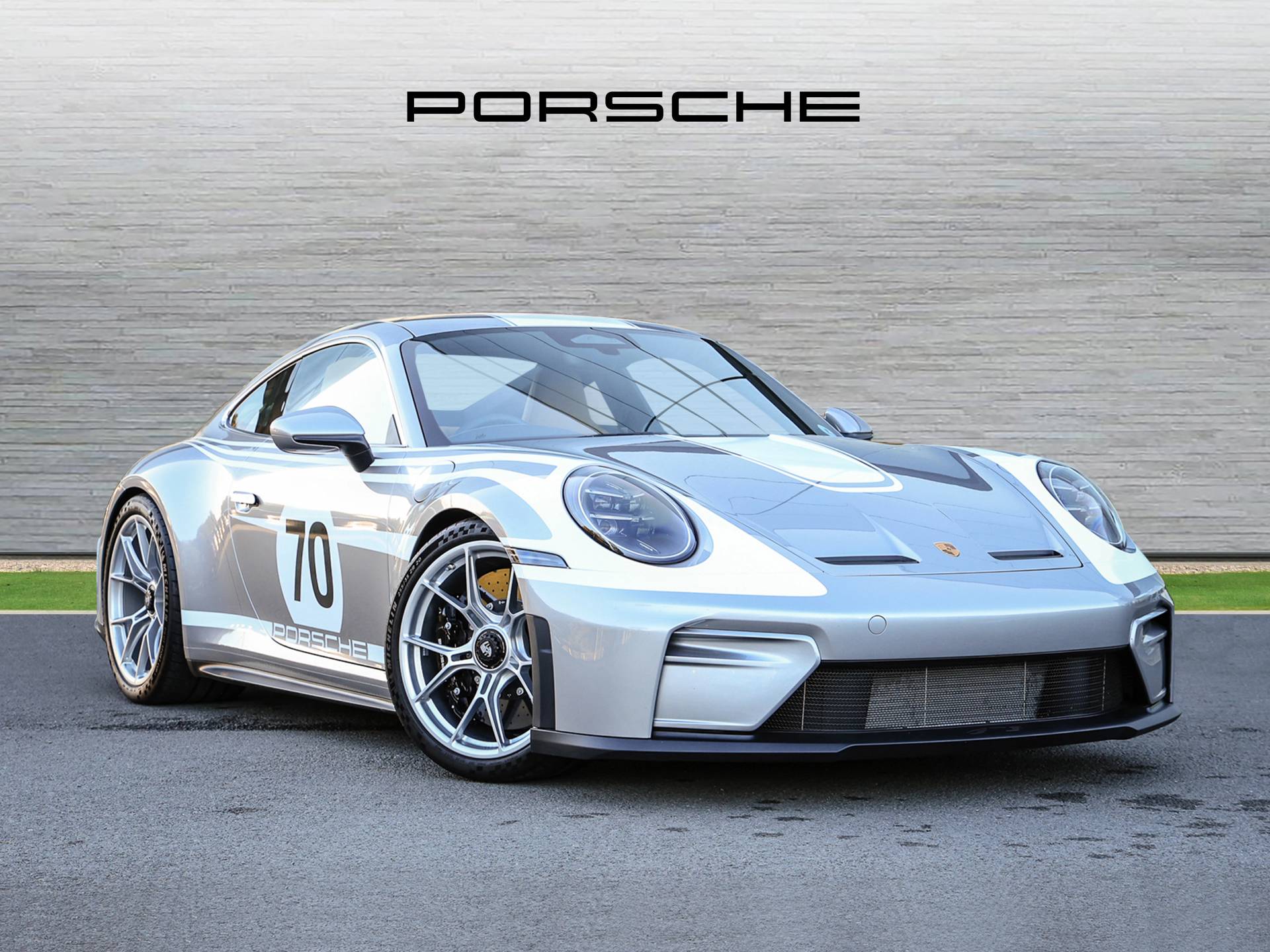 911 GT3 Touring, photo 1 of 38