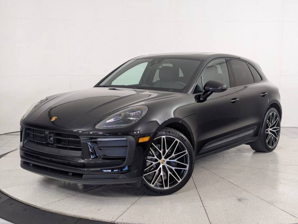 2026 Porsche Macan