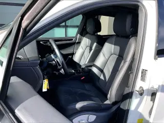 2021 Porsche Macan Base - Photo 37