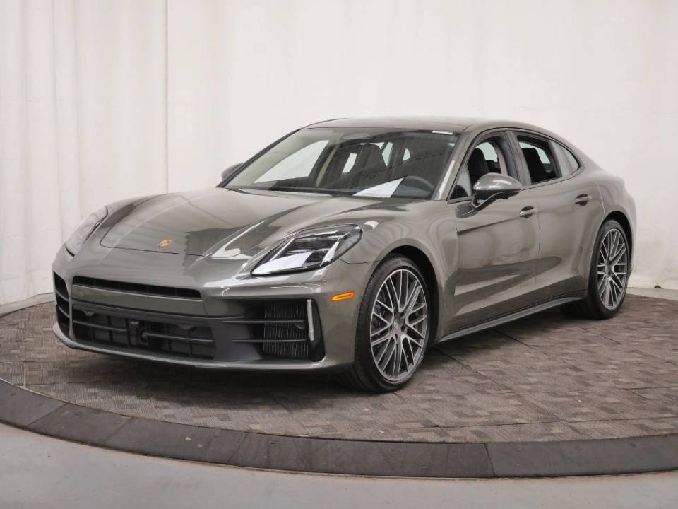 2026 Porsche Panamera