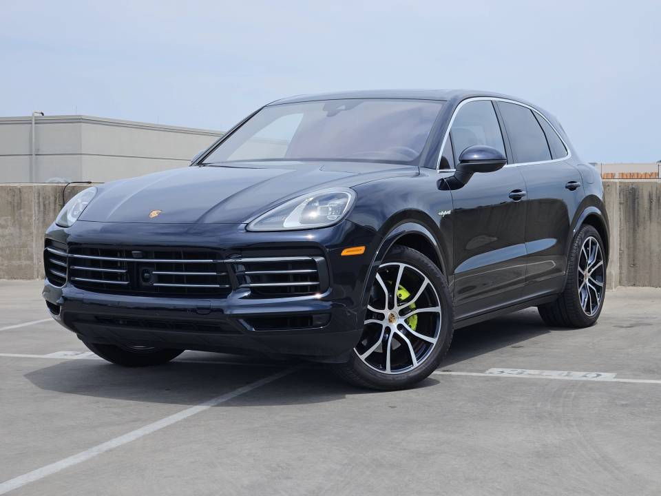 2022 Porsche Cayenne E-Hybrid